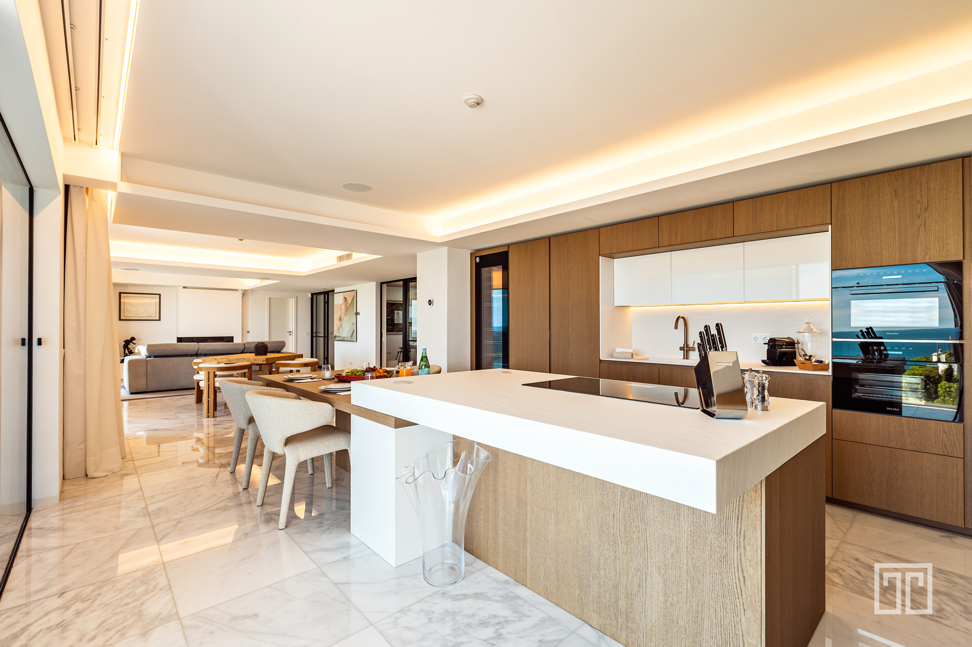 Apartment 1 — oceanfront living
